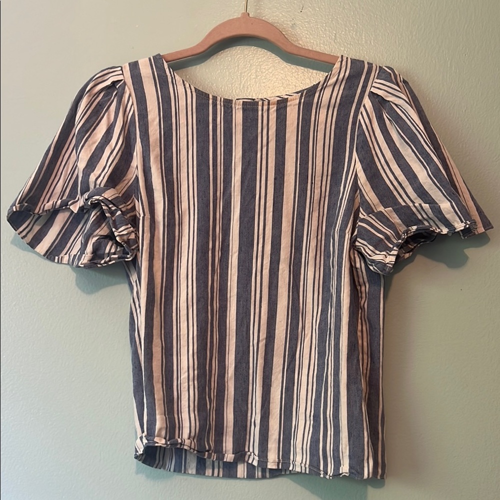 CAbi Blue and Cream Ruffled Puff Sleeve Blouse